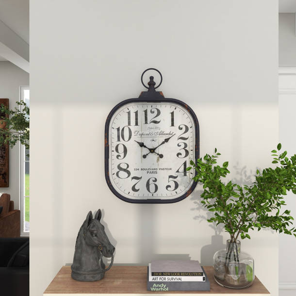 Zentique Paris Traditional Analog Electric Tabletop Clock in Antique